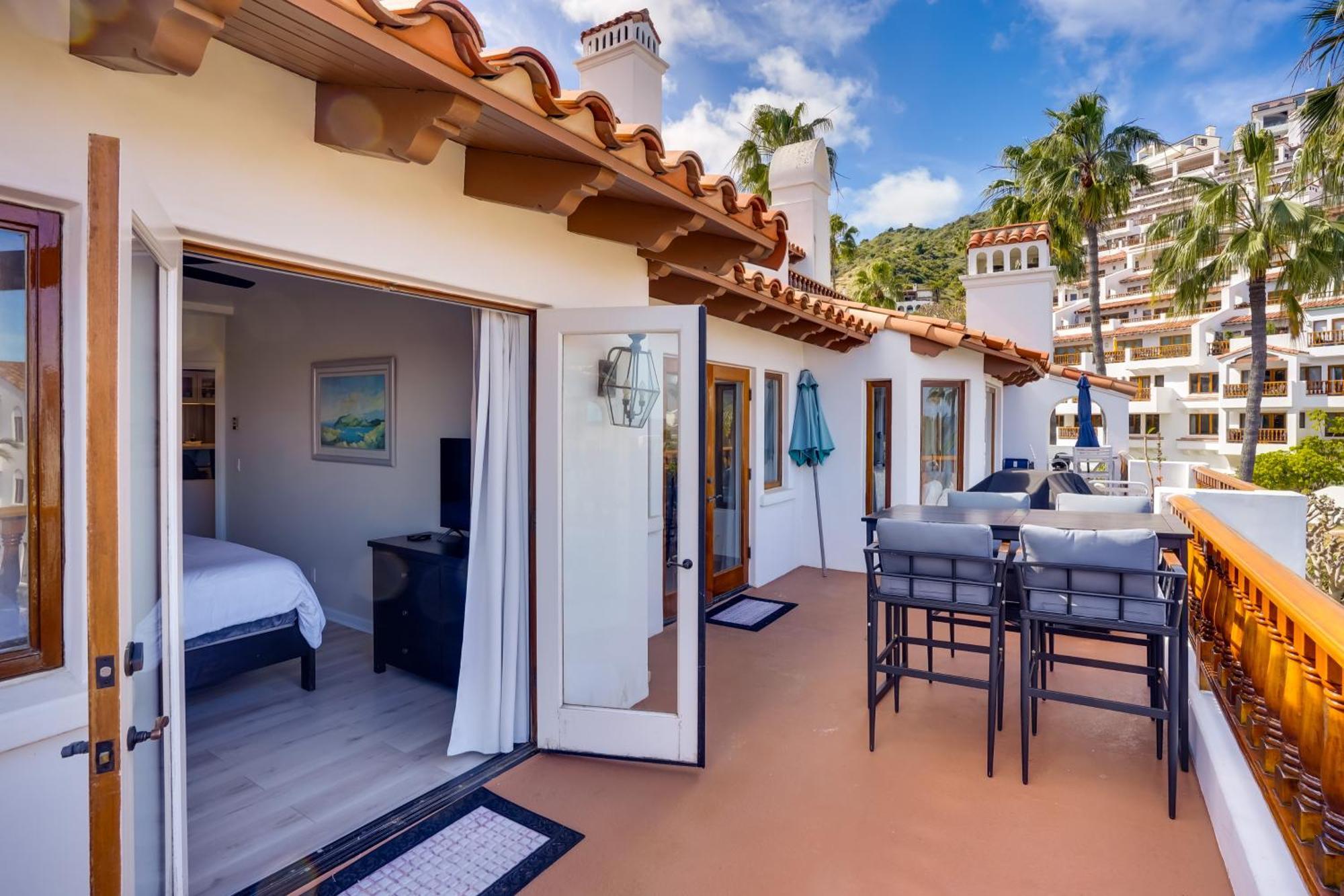 Gorgeous Catalina Island Condo With Golf Cart! 아발론 외부 사진